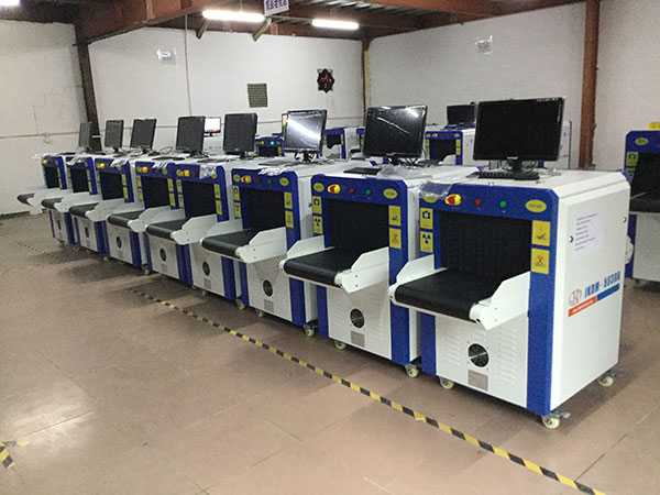 X-ray baggage scanners